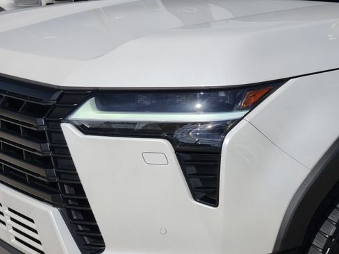 Certified 2024 Lexus GX 550 AWD/4WD image 9