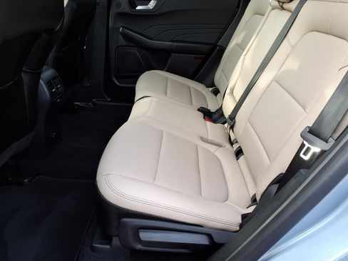 Certified 2022 Ford Escape SEL w/ Technology Package image 12