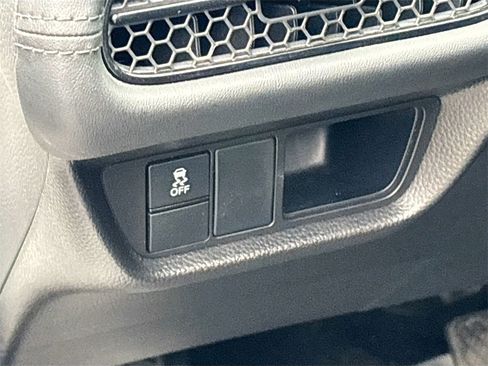 Used 2024 Honda HR-V LX image 10