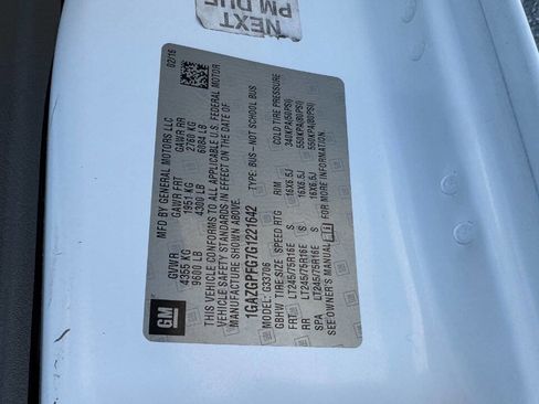 Used 2016 Chevrolet Express 3500 LT w/ LT Preferred Equipment Group image 43