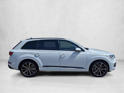 Used 2023 Audi Q7 3.0T Prestige AWD/4WD image 4