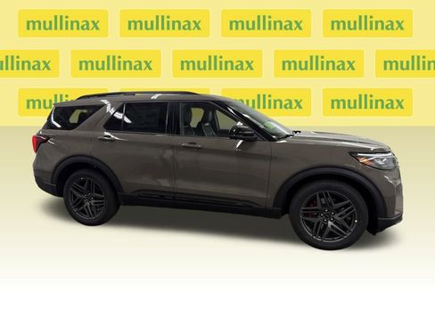 New 2026 Ford Explorer ST image 2