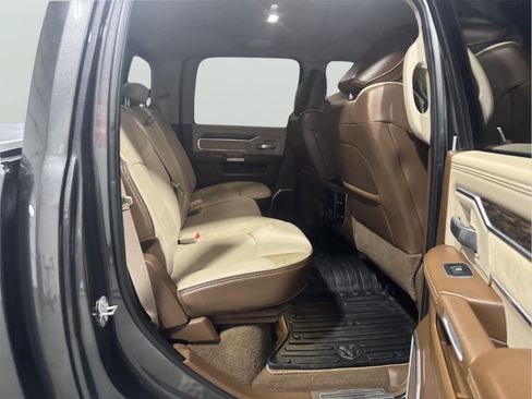 Used 2019 RAM 2500 Laramie AWD/4WD image 12