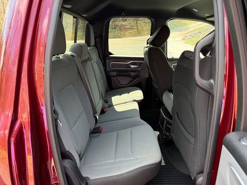 Used 2021 RAM 1500 Big Horn image 17