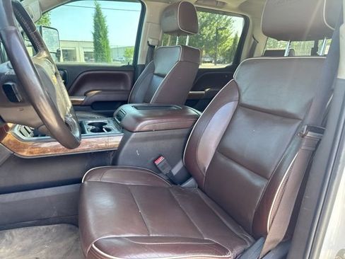 Used 2016 Chevrolet Silverado 2500 High Country w/ Duramax Plus Package AWD/4WD image 13