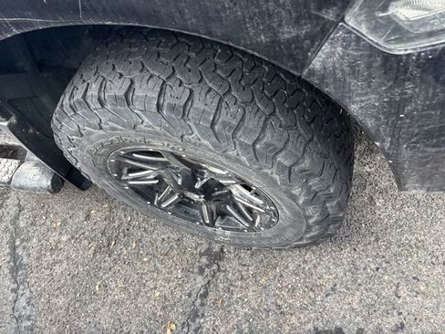 Used 2015 RAM 1500 Sport w/ Sport Premium Group image 8