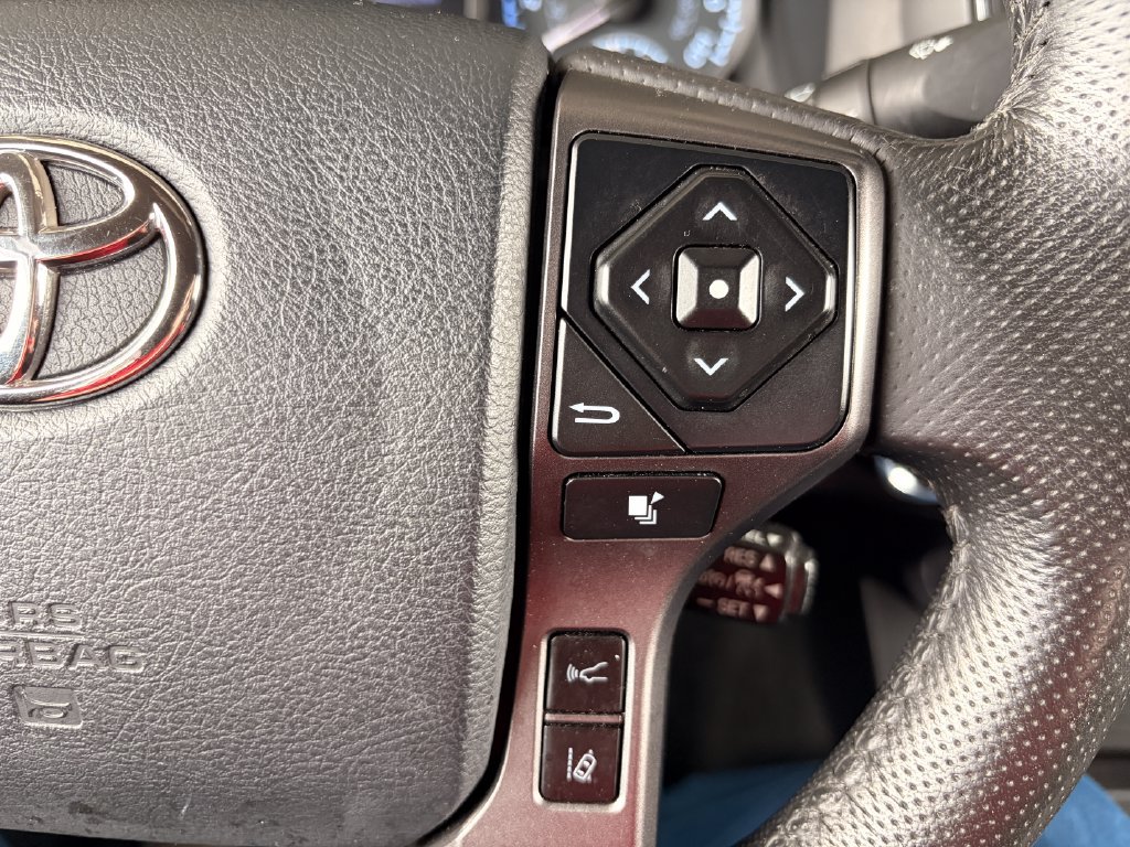 Used 2020 Toyota Tacoma TRD Pro AWD/4WD image 19