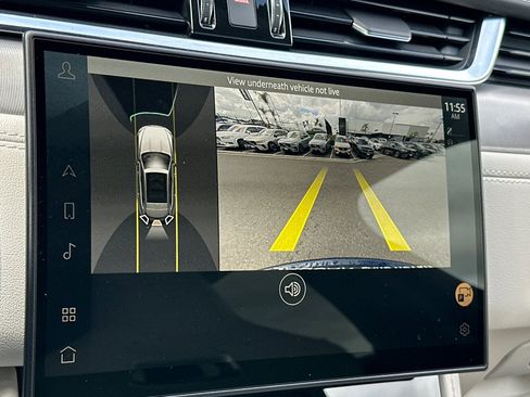 Used 2025 Jaguar F-PACE R-Dynamic S image 23