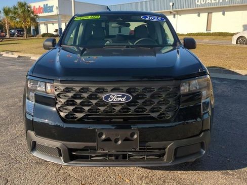 Used 2025 Ford Maverick XLT w/ Equipment Group 302A image 9