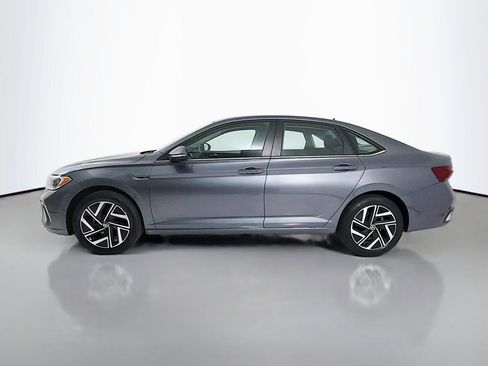 Used 2023 Volkswagen Jetta SEL FWD image 4