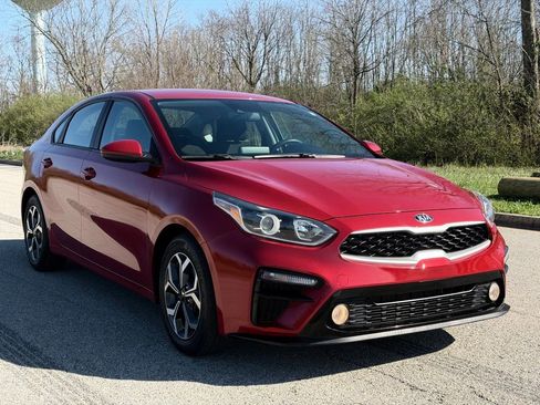 Used 2020 Kia Forte LXS image 27
