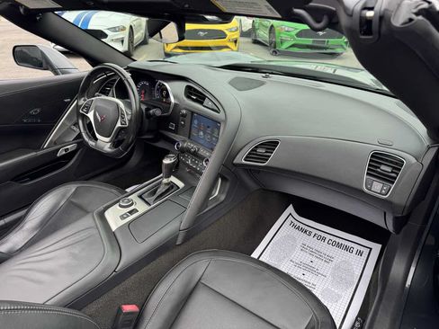 Used 2019 Chevrolet Corvette Stingray Convertible w/ 2LT Preferred Equipment Group RWD image 38