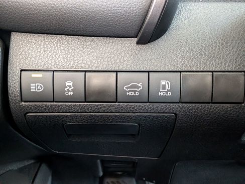 Certified 2023 Toyota Camry SE image 18