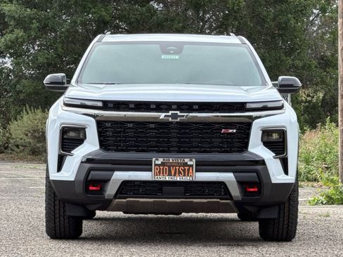 New 2026 Chevrolet Traverse Z71 w/ Enhanced Driving Package image 7