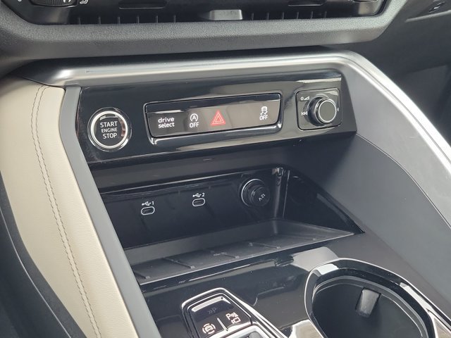 Certified 2025 Audi Q5 Premium Plus w/ Premium Plus AWD/4WD image 27