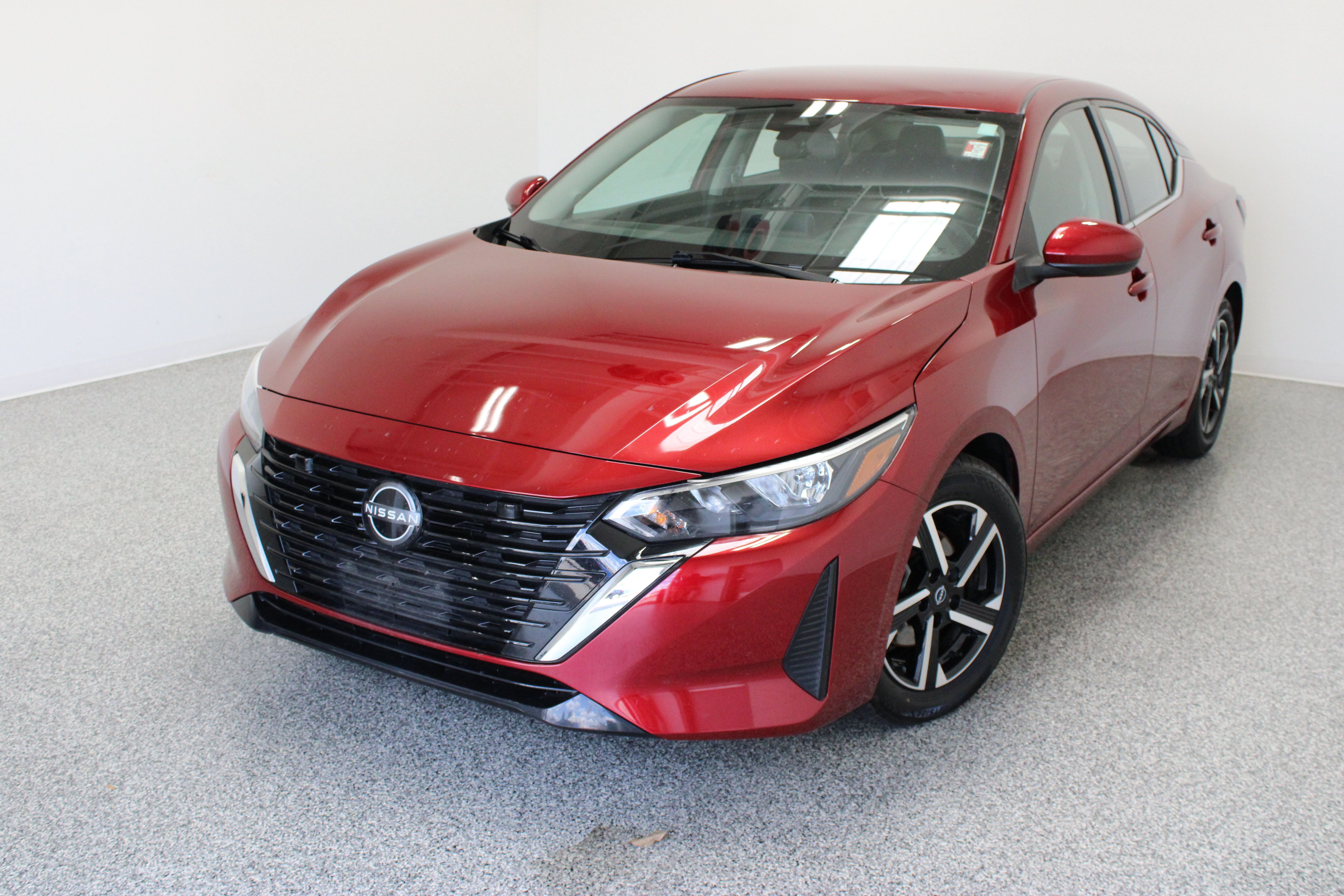 Used 2024 Nissan Sentra SV FWD image 2