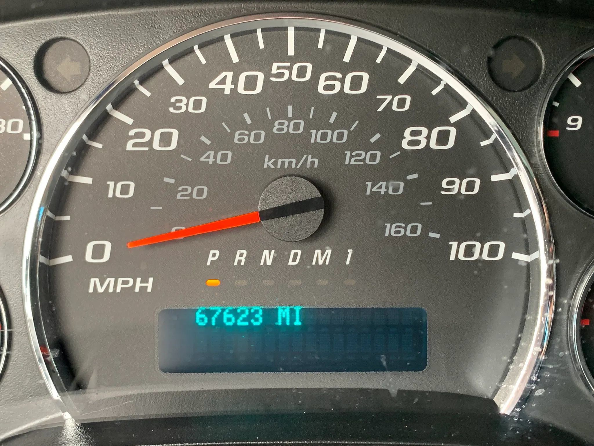 Used 2018 Chevrolet Express 3500 Extended w/ Driver Convenience Package RWD image 12