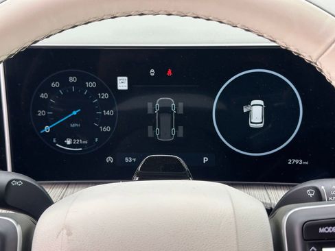 Certified 2025 Hyundai Santa Fe Calligraphy image 34