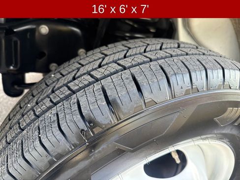 Used 2024 Ford E-350 and Econoline 350 Super Duty w/ Driver's Safety Package image 26