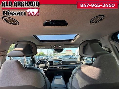 Used 2024 Kia EV9 Land AWD/4WD image 16