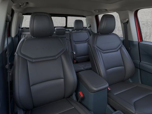 New 2026 Ford Maverick Lariat image 12