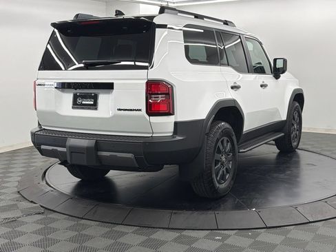 Used 2027 Toyota Land Cruiser AWD/4WD image 10