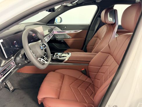 New 2026 BMW 760i xDrive w/ Executive Package AWD/4WD image 5