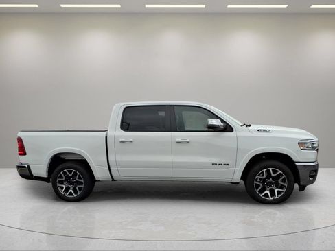Used 2026 RAM 1500 Laramie AWD/4WD image 2