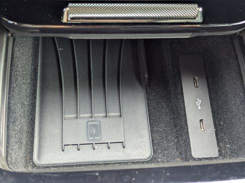 Used 2024 Porsche Cayenne AWD/4WD image 23