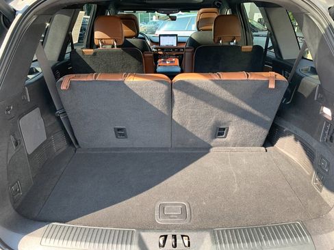 Used 2020 Lincoln Aviator Reserve w/ Elements Package Plus AWD/4WD image 5