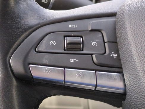 Used 2021 Cadillac XT4 Premium Luxury w/ Driver Awareness Package image 22