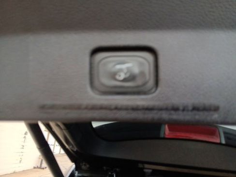 Used 2019 Ford Explorer XLT w/ Equipment Group 202A image 35