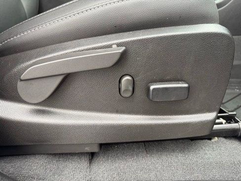 Used 2022 Chevrolet Colorado ZR2 image 34