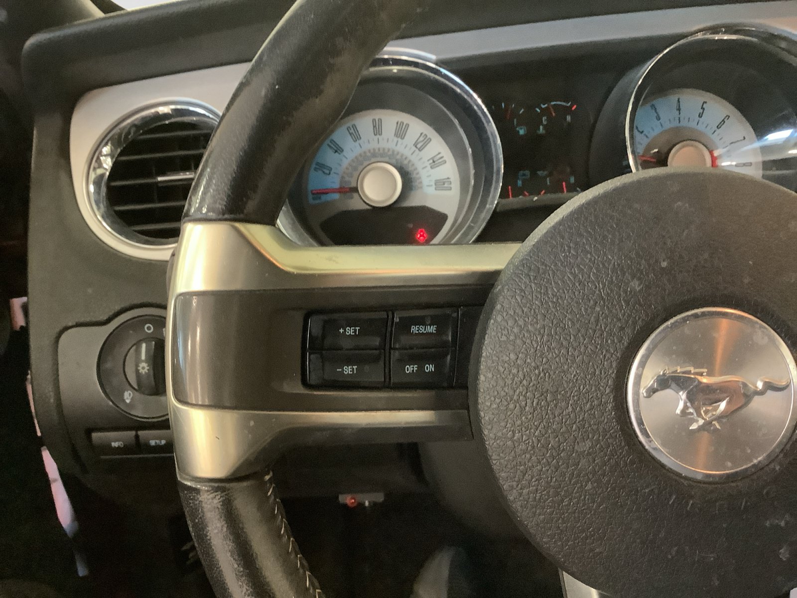 Used 2012 Ford Mustang Premium RWD image 17