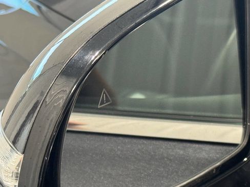 Used 2021 Hyundai Santa Fe SEL w/ Convenience Package image 9