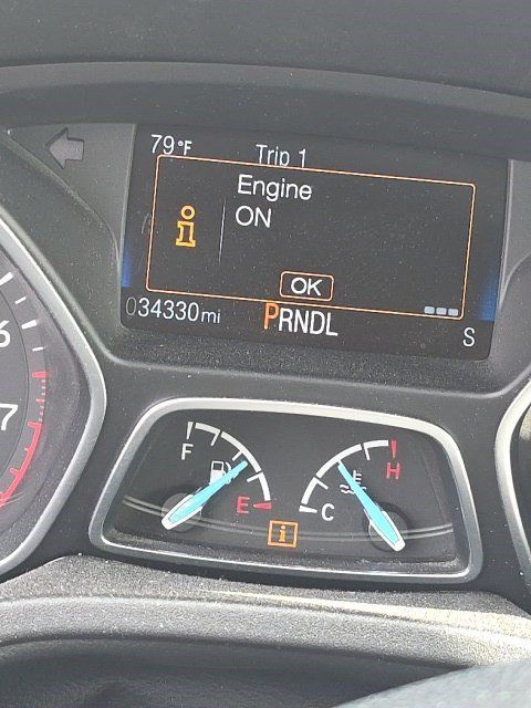 Used 2015 Ford Focus SE FWD image 15