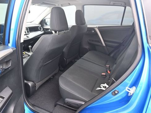 Used 2017 Toyota RAV4 XLE FWD image 15