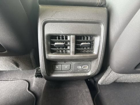 Certified 2019 Cadillac XT4 Sport AWD/4WD image 22
