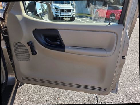 Used 2006 Ford Ranger XLT image 20