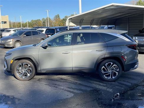 Certified 2025 Hyundai Tucson Limited image 4