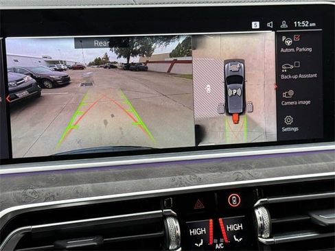 Used 2021 BMW X5 sDrive40i w/ Premium Package image 18