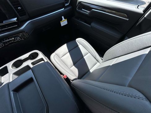 New 2026 Chevrolet Silverado 2500 LT w/ Trail Boss Package AWD/4WD image 13