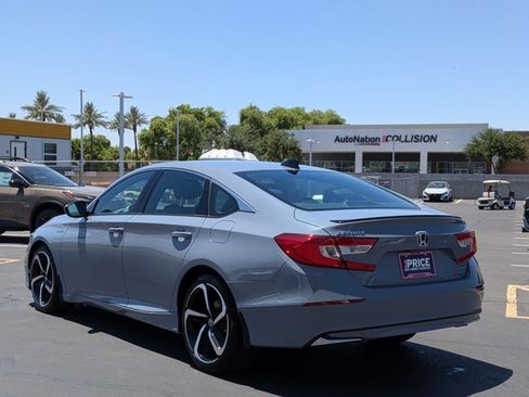 Used 2022 Honda Accord Sport image 8