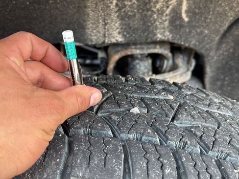 Used 2020 Chevrolet Silverado 3500 High Country w/ Technology Package image 9