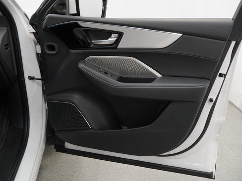 Used 2024 Acura MDX SH-AWD image 48