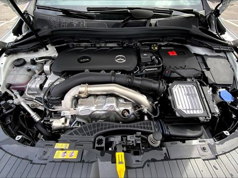 New 2025 Mercedes-Benz GLA 250 GLA 250 image 19