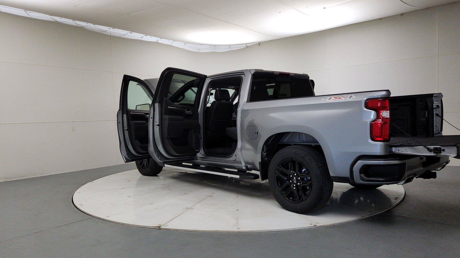 Used 2026 Chevrolet Silverado 1500 RST w/ Convenience Package II AWD/4WD image 11