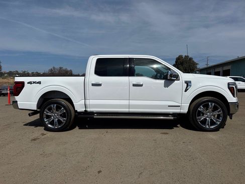 Used 2024 Ford F150 Lariat w/ Equipment Group 502A High AWD/4WD image 7