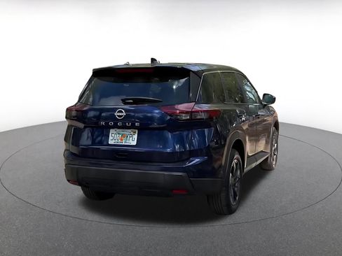Used 2025 Nissan Rogue SV FWD image 14