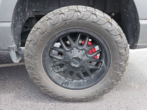 Used 2024 Ford F150 XLT w/ Equipment Group 303A High image 9